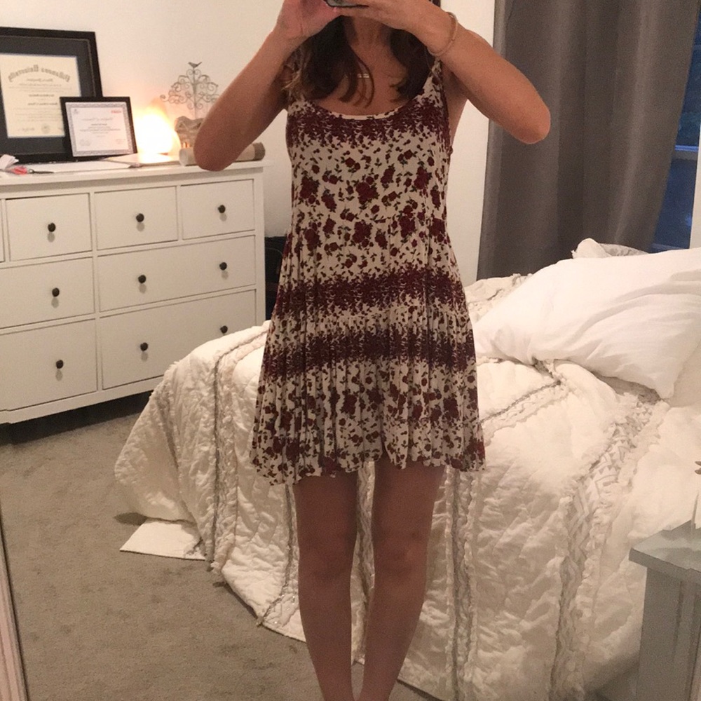 Brandy Melville red roses dress with open back